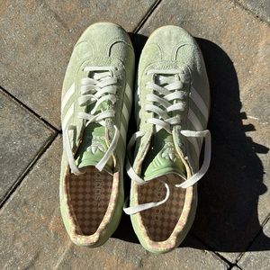 Adidas Gazelle US 9.5 for Men 2022 light green